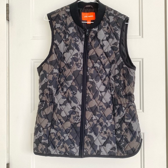 Grey Printed Gilet Waistcoat Sleeveless Jacket Size L with Hidden Zips - Picture 1 of 2